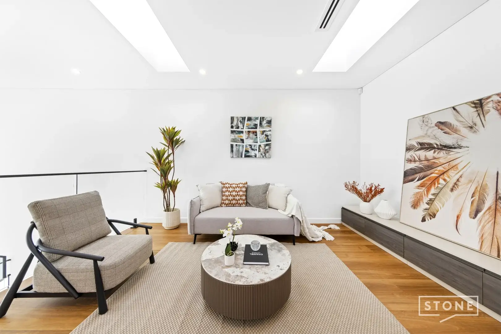 22 Wolger Road 11