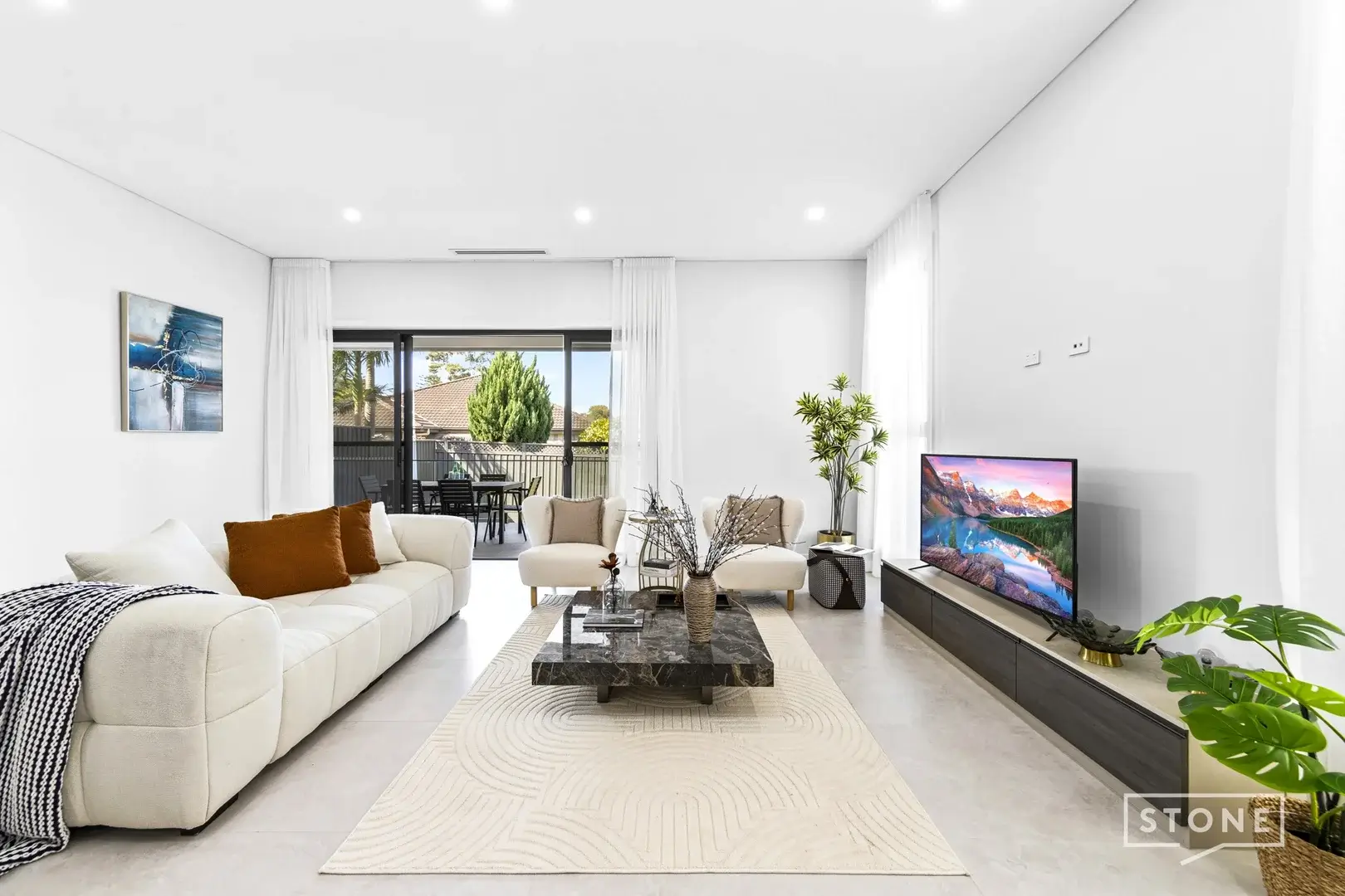22 Wolger Road 17