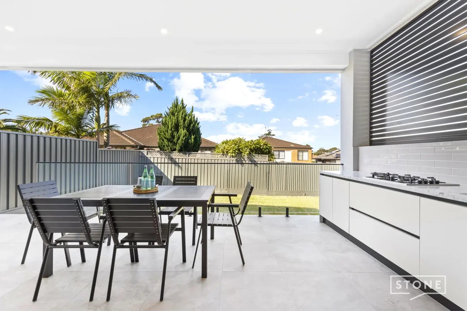 22 Wolger Road 5