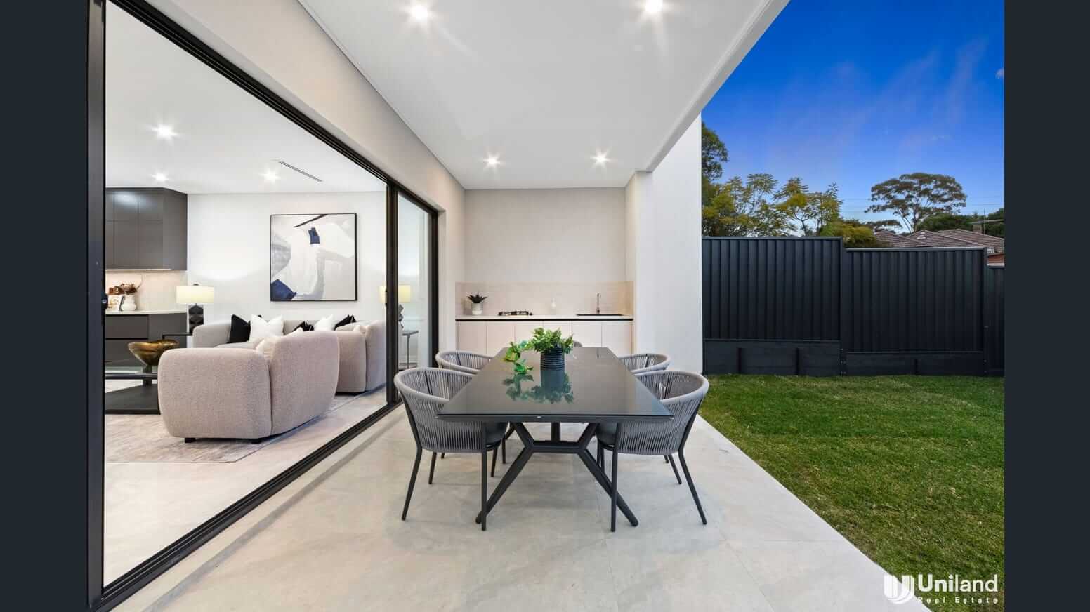 30A Wallace Street 8
